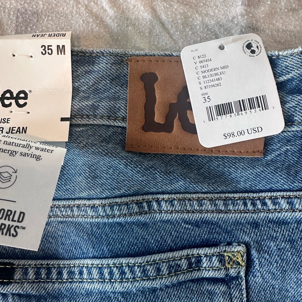 NWT Lee Jeans- Mid Rise Rider Jeans - Picture 7 of 7